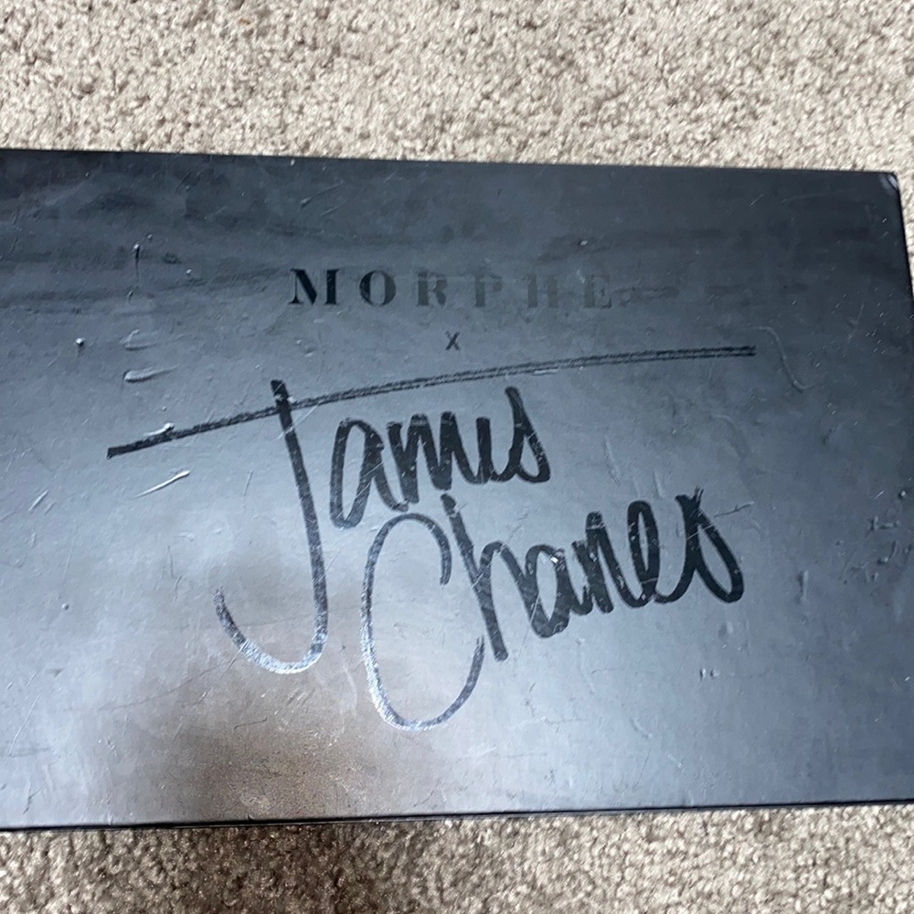 James Charles pallet by Morphe!
